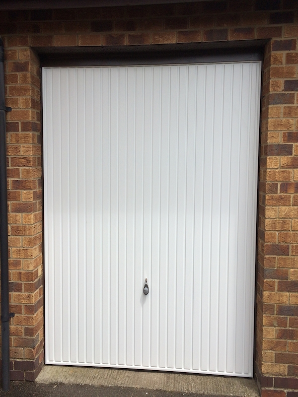 Hormann 2001 Vertical Ribbed Steel Garage Door Image header | Fix Quick Garage Doors