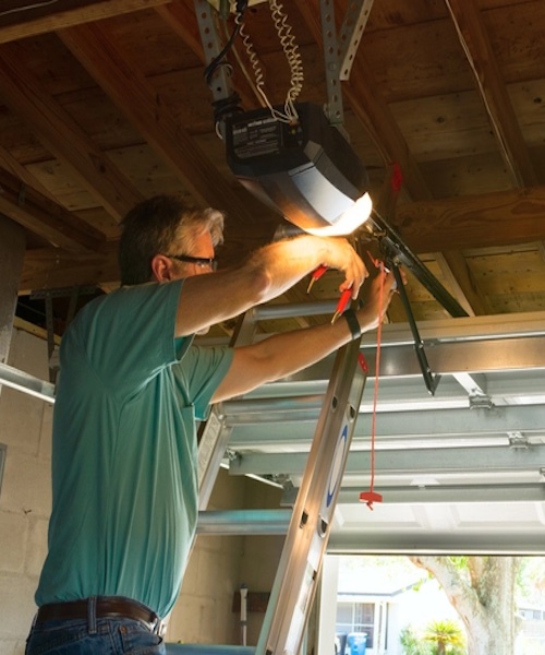 Front doors and automatic garage door repair in Bracknell